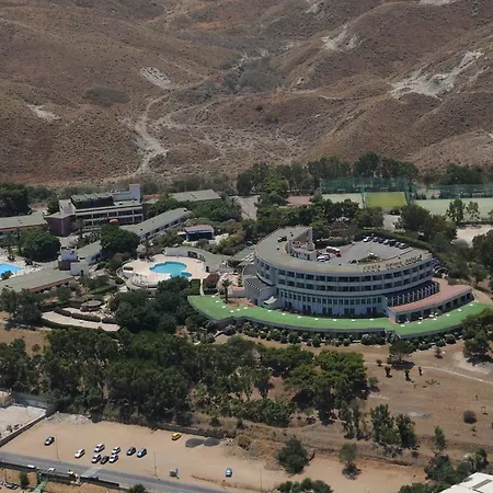Costa Tiziana Hotel Village מלון קרוטונה