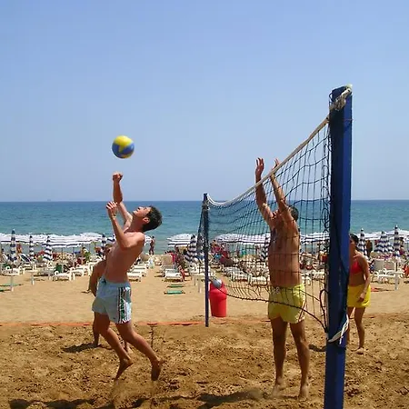 Costa Tiziana Hotel Village קרוטונה