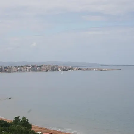 Costa Tiziana Hotel Village 4* קרוטונה