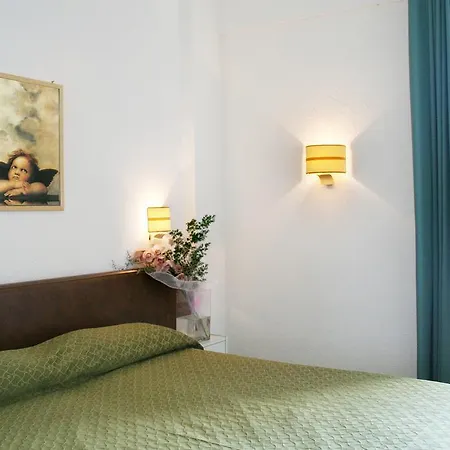 Costa Tiziana Hotel Village מלון