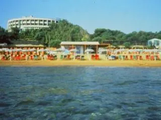 Costa Tiziana Hotel Village